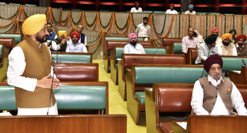 Vidhan Sabha passes resolution about live telecast gurbani from  Sri Darbar Sahib