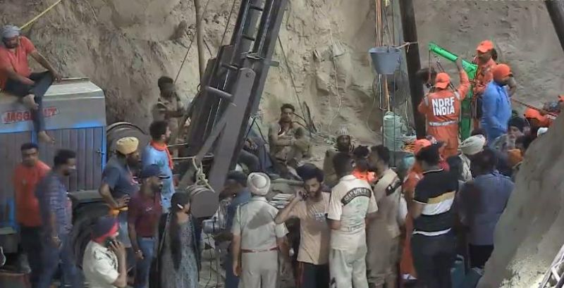 Rescue Operation of Fatehveer Singh