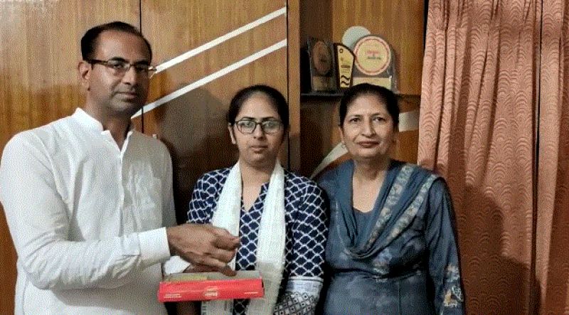 Moga's Upinderjit Kaur Brar tops PCS exam