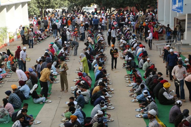 SGGS College celebrated its foundation day