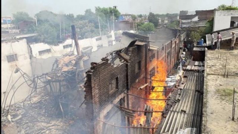 Terrible fire at chemical factory Patiala 