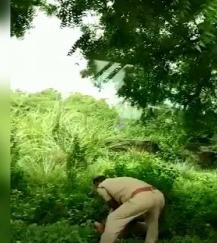 UP policemen beat each other for front seat in patrol vehicle