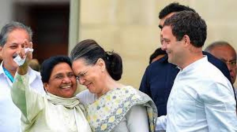 Mayawati With Sonia and Rahul 