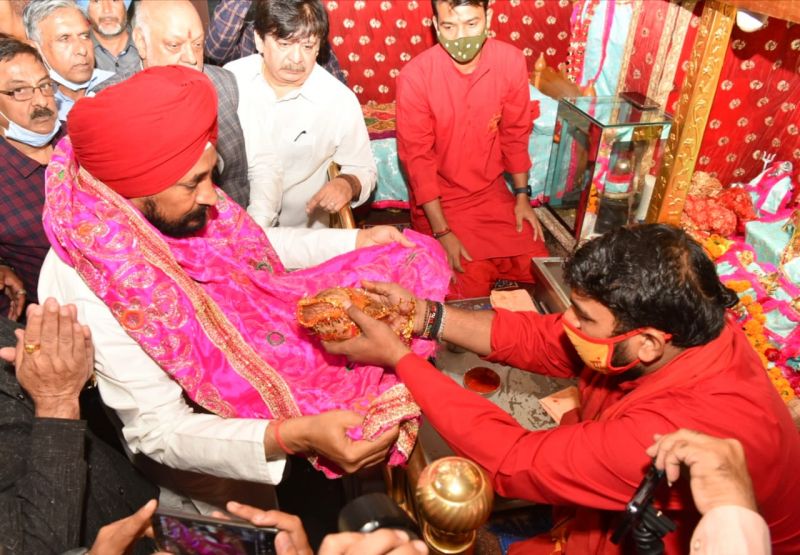 Chief Minister announces GST waiver on langar of Sri Devi Talab Mandir