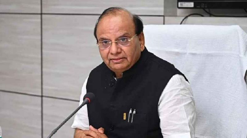  Delhi L-G removes AAP nominations on discom boards