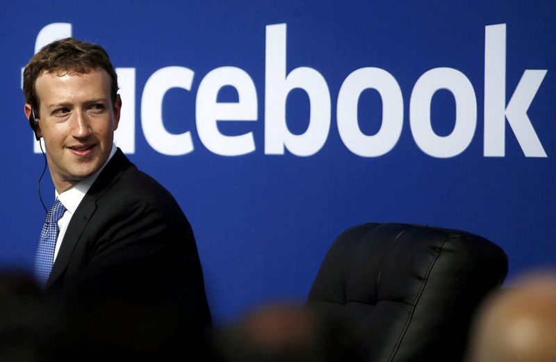 Facebook removed Zuckerberg messages from peoples inbox