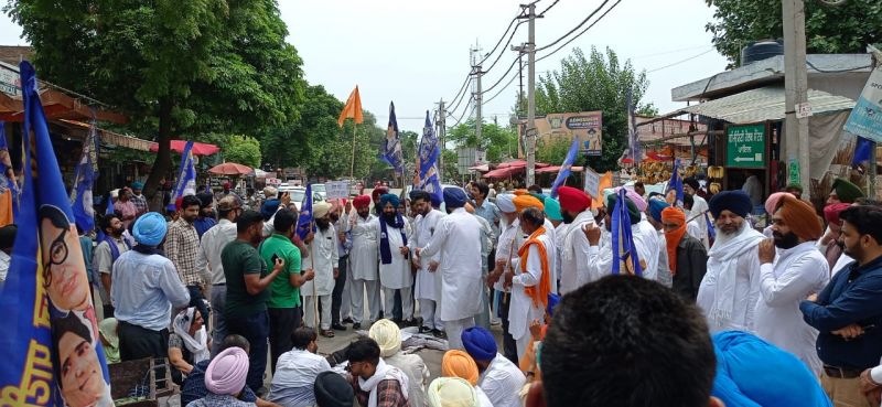 Aam Aadmi Party, apologizing party