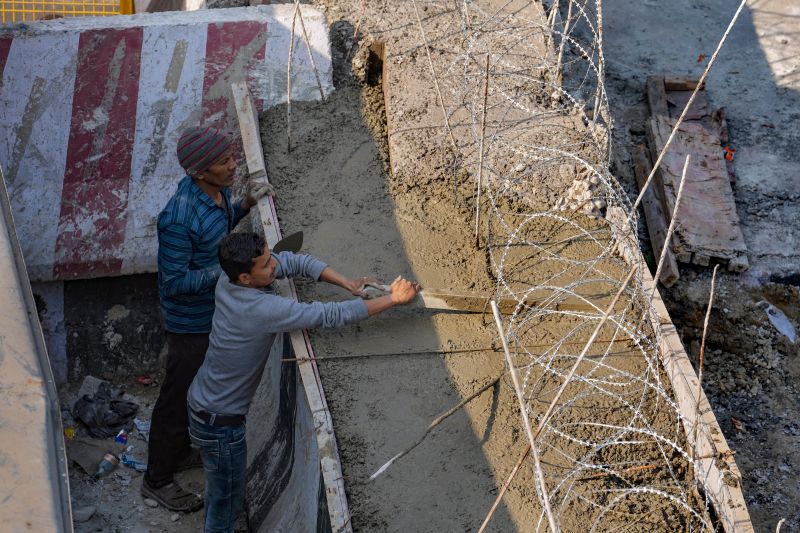 Delhi Borders Delhi Borders