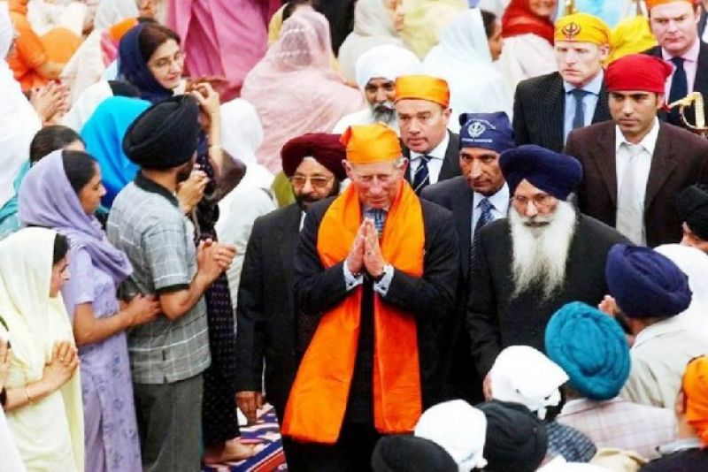 Prince Charles visits Bangla Sahib gurdwara