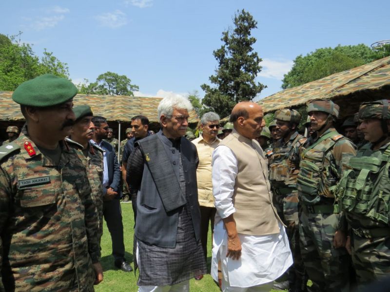 Defense Minister Rajnath Singh reviewed the security situation in Rajouri  Defense Minister Rajnath Singh reviewed the security situation in Rajouri