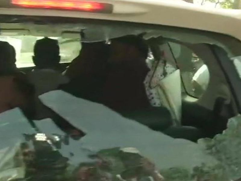 Massive clash between TMC-BJP