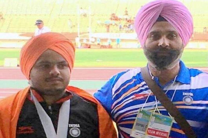 Dumjeet Singh won silver in Asian Junior Championships