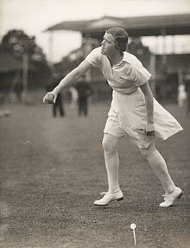 Old Crickter Women Eileen Ash