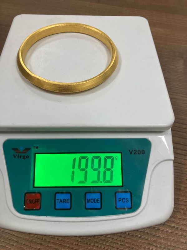 1 and half kg gold recovered at Amritsar Airport