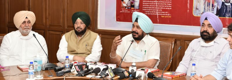 SADHU SINGH DHARAMSOT UVEILS AUTOBIOGRAPHY OF KRISHAN KUMAR BAWA