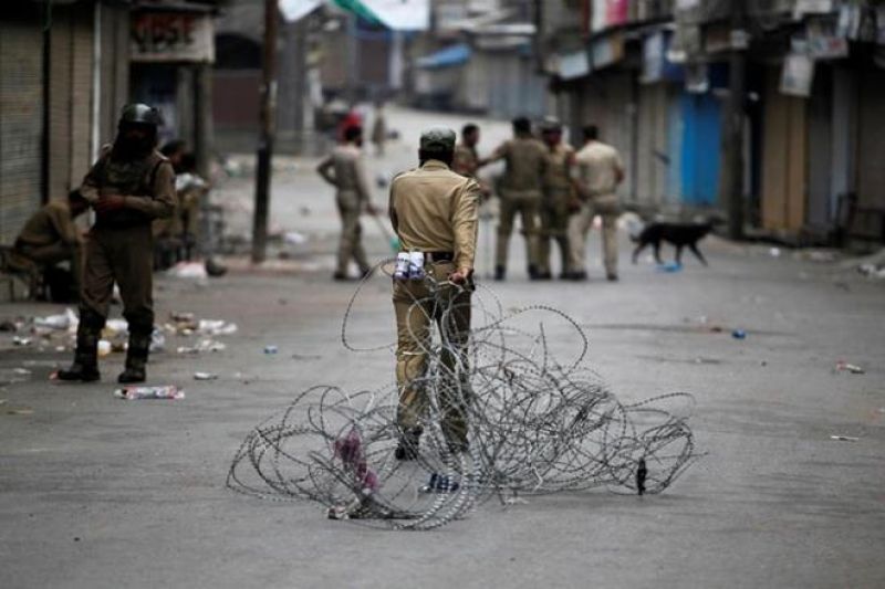Fresh restrictions imposed in parts of Srinagar Fresh restrictions imposed in parts of Srinagar