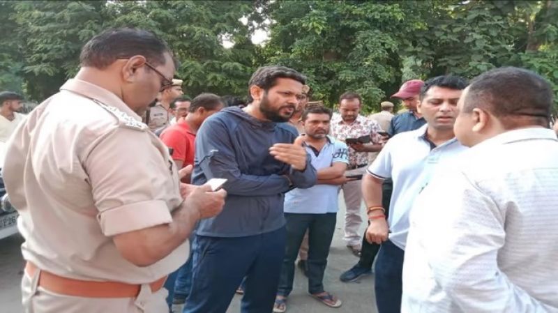 Road accident in Uttar Pradesh