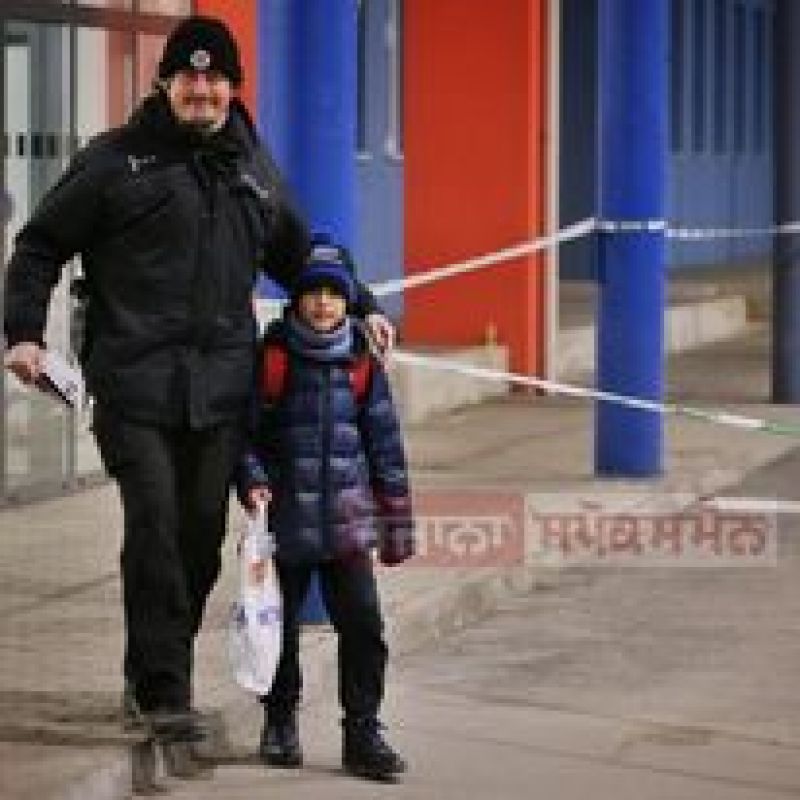 An 11-year-old boy crossed the Ukraine border alone, setting an example of bravery