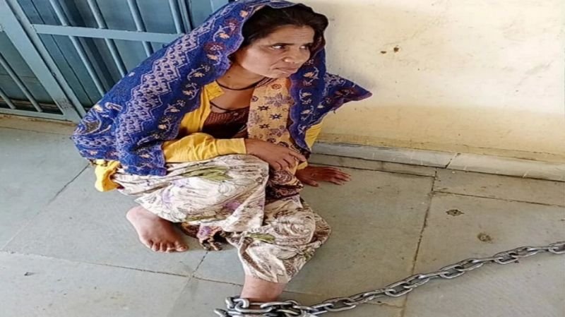 Husband suspected of wife, tied up with 30 kg chains and imprisoned at home