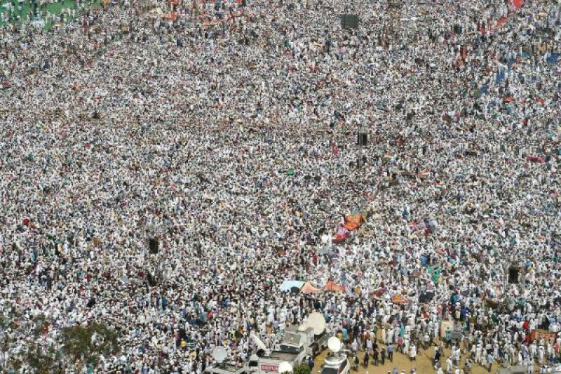 big rally of Muslims in Patna's Gandhi Maidan big rally of Muslims in Patna's Gandhi Maidan