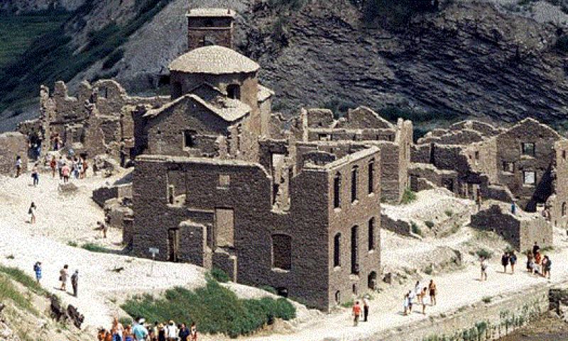 village of fabbriche di careggine 