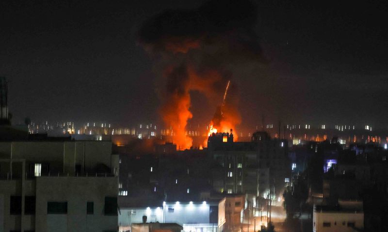 Israel Strikes Hamas Site in Gaza Over Fire Balloons
