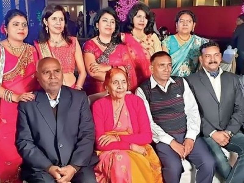 Doctor family in USA helping India patients