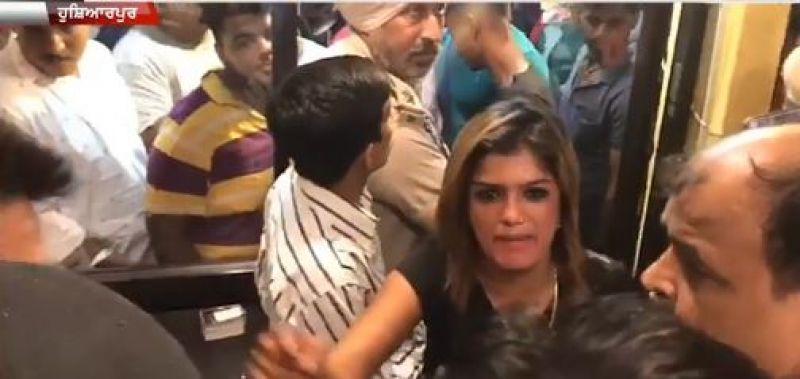 Girl argues with shopkeeper