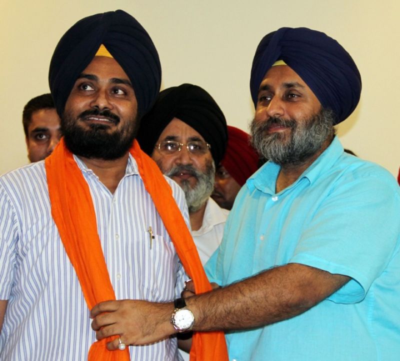 Charanjit Brar, Sukhbir Badal  Charanjit Brar, Sukhbir Badal