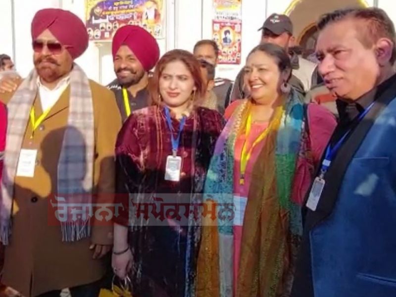 Punjabi stars pay obeisance Sri Kartarpur Sahib