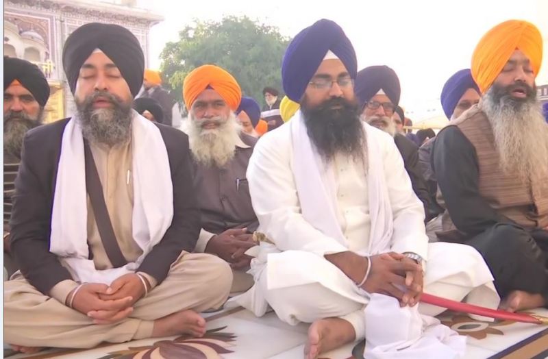 Ardas for protesting farmers in Amritsar