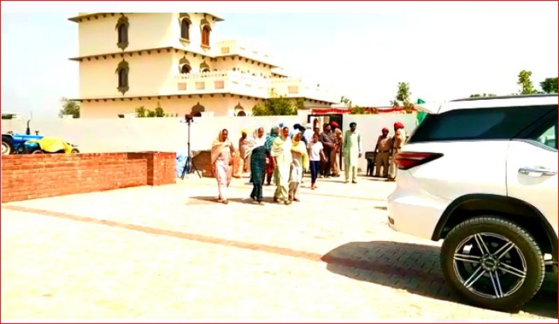 Sidhu's parents to meet Amit Shah