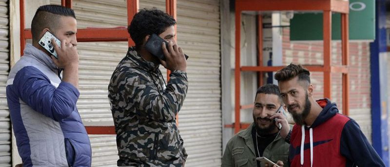 SMS services blocked in Kashmir 