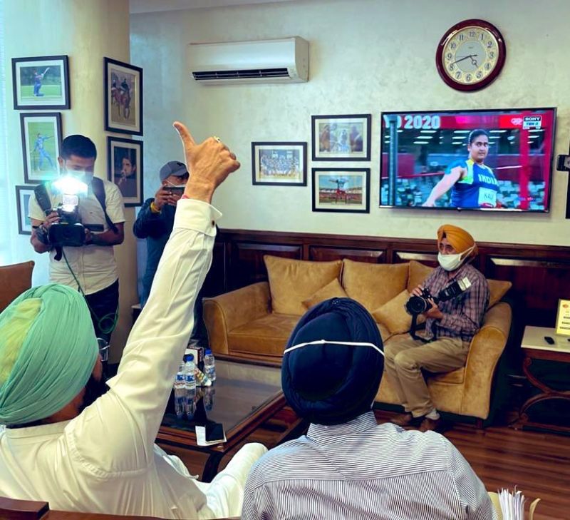  Rana Sodhi gets emotional watching Kamalpreet's live event