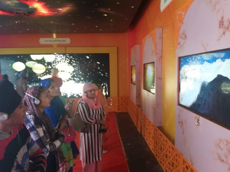 Dera Baba Nanak : Large number of sangat visited digital museum  Dera Baba Nanak : Large number of sangat visited digital museum