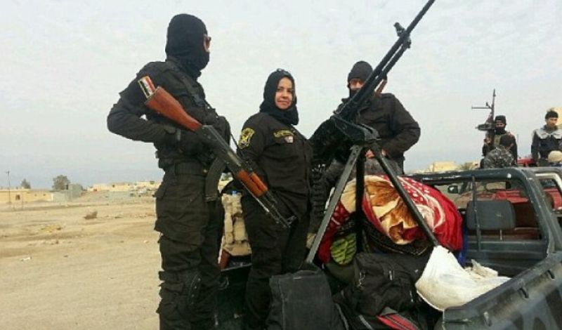 Wahida with other fighters