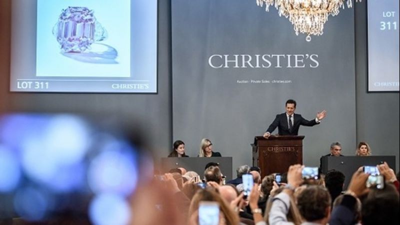 Pink Legacy diamond sold for world record price