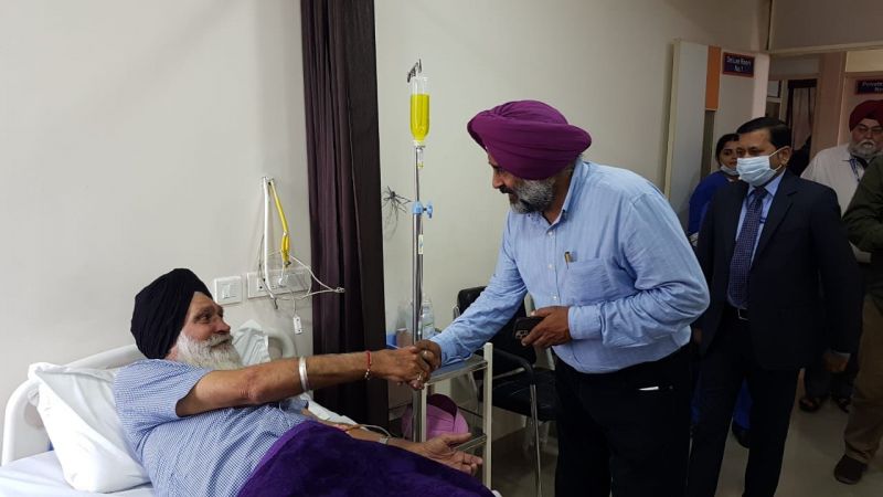 Pargat Singh enquire after the health of International Boxer Kaur Singh