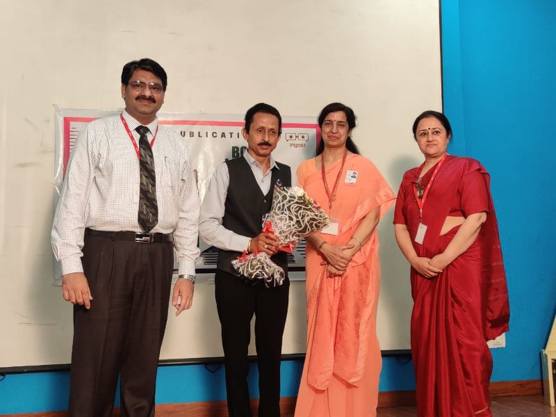 Sachin Tendulkar's fan Rajinder writes unique record book 'Zero to Mahashatak' Sachin Tendulkar's fan Rajinder writes unique record book 'Zero to Mahashatak'