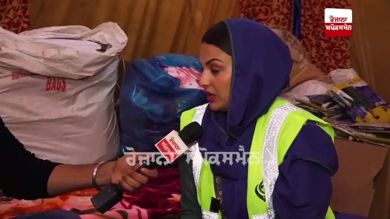 Himanshi Khurana At Farmer Protest