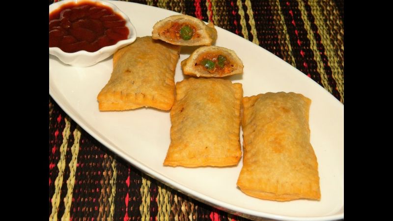 Vegetable Pizza Puff