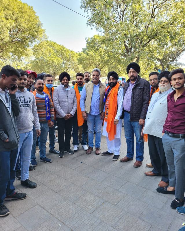 Kulmeet Singh Sodhi started his campaign Kulmeet Singh Sodhi started his campaign