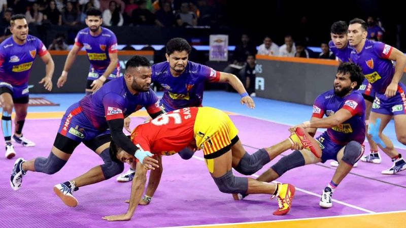Dabang Delhi K.C. vs Gujarat Fortunegiants