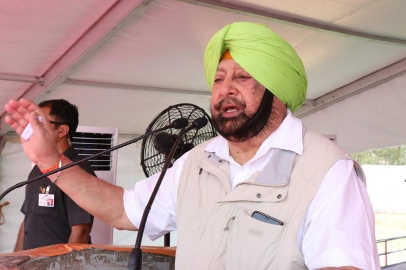 Capt Amarinder Singh's Jacket is the Subject of Discussion Capt Amarinder Singh's Jacket is the Subject of Discussion