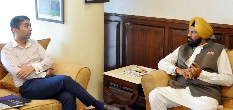 Abhinav Bindra meets Sports Minister Rana Sodhi