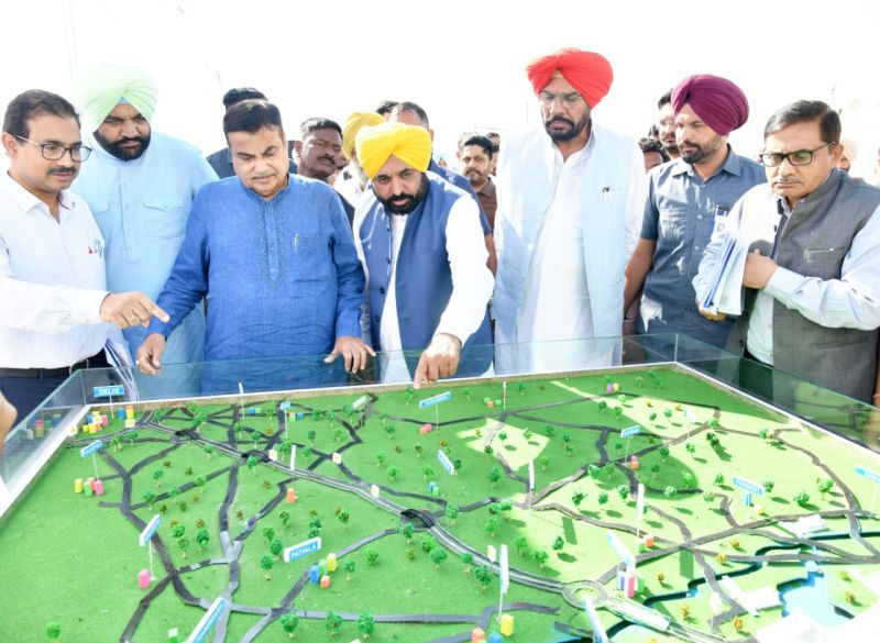 CM Bhagwant Mann and Nitin Gadkari reviews progress of Delhi Amritsar Katra Greenfield Expressway CM Bhagwant Mann and Nitin Gadkari reviews progress of Delhi Amritsar Katra Greenfield Expressway