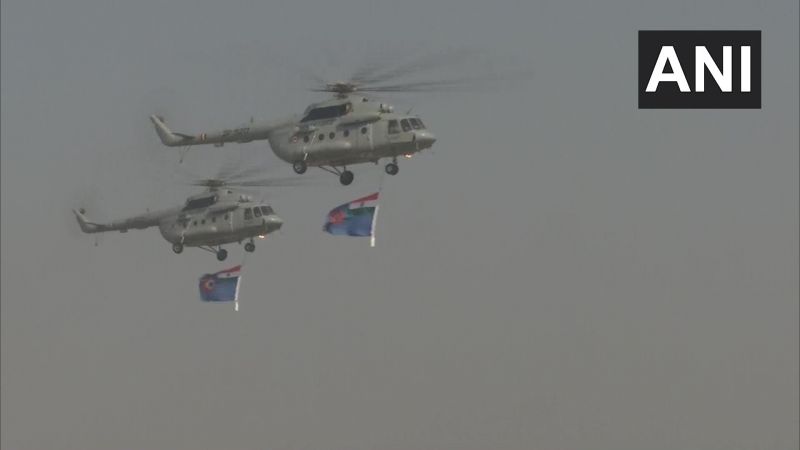 Aircrafts including Rafale, Mig-29 and Sukhoi-30 take part in parade 