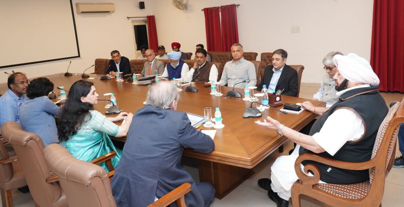 Captain Amarinder Singh meeting with World Bank delegation