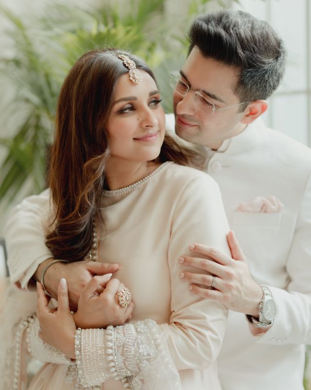 Parineeti Chopra and Raghav Chadha got engaged