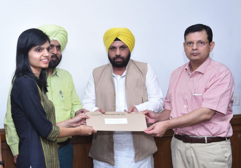 PWD Minister handed over appointment letters to 22 SDEs